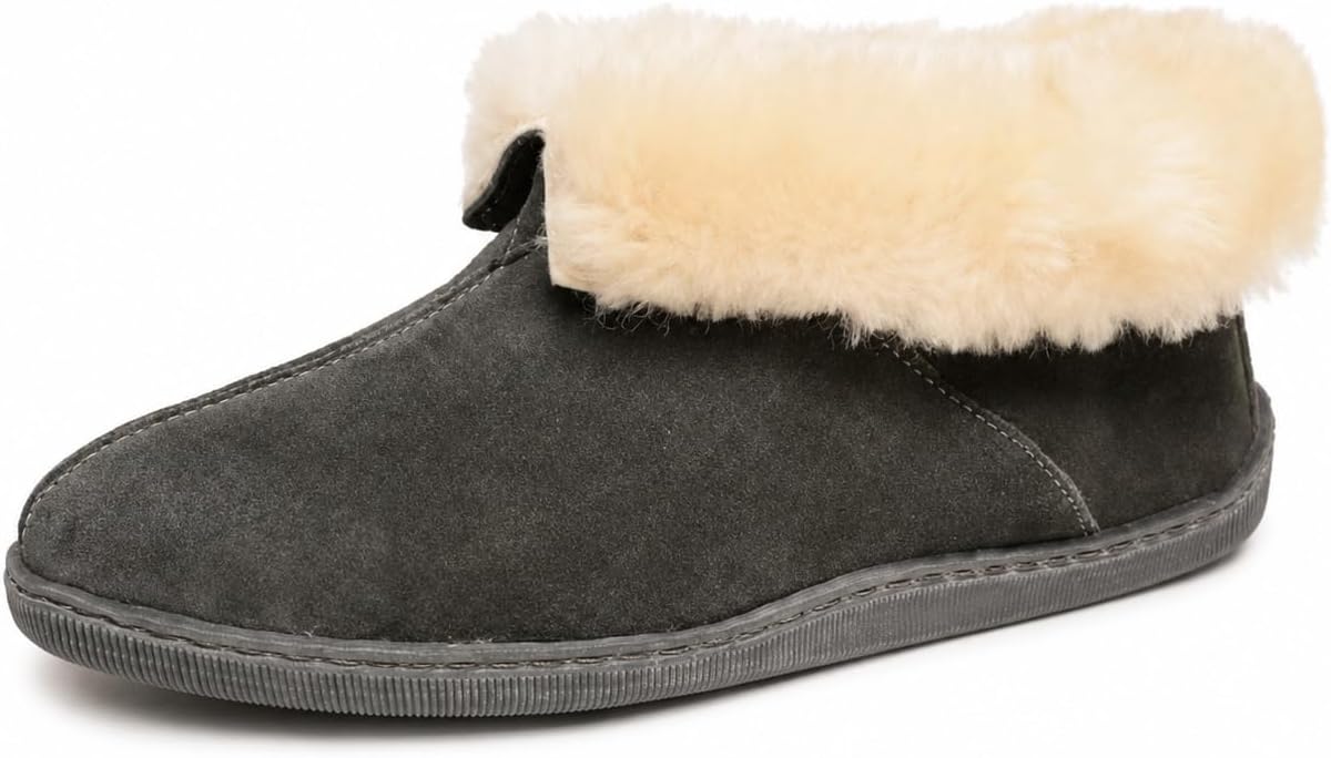 Minnetonka Men's Sheepskin Ankle Boots