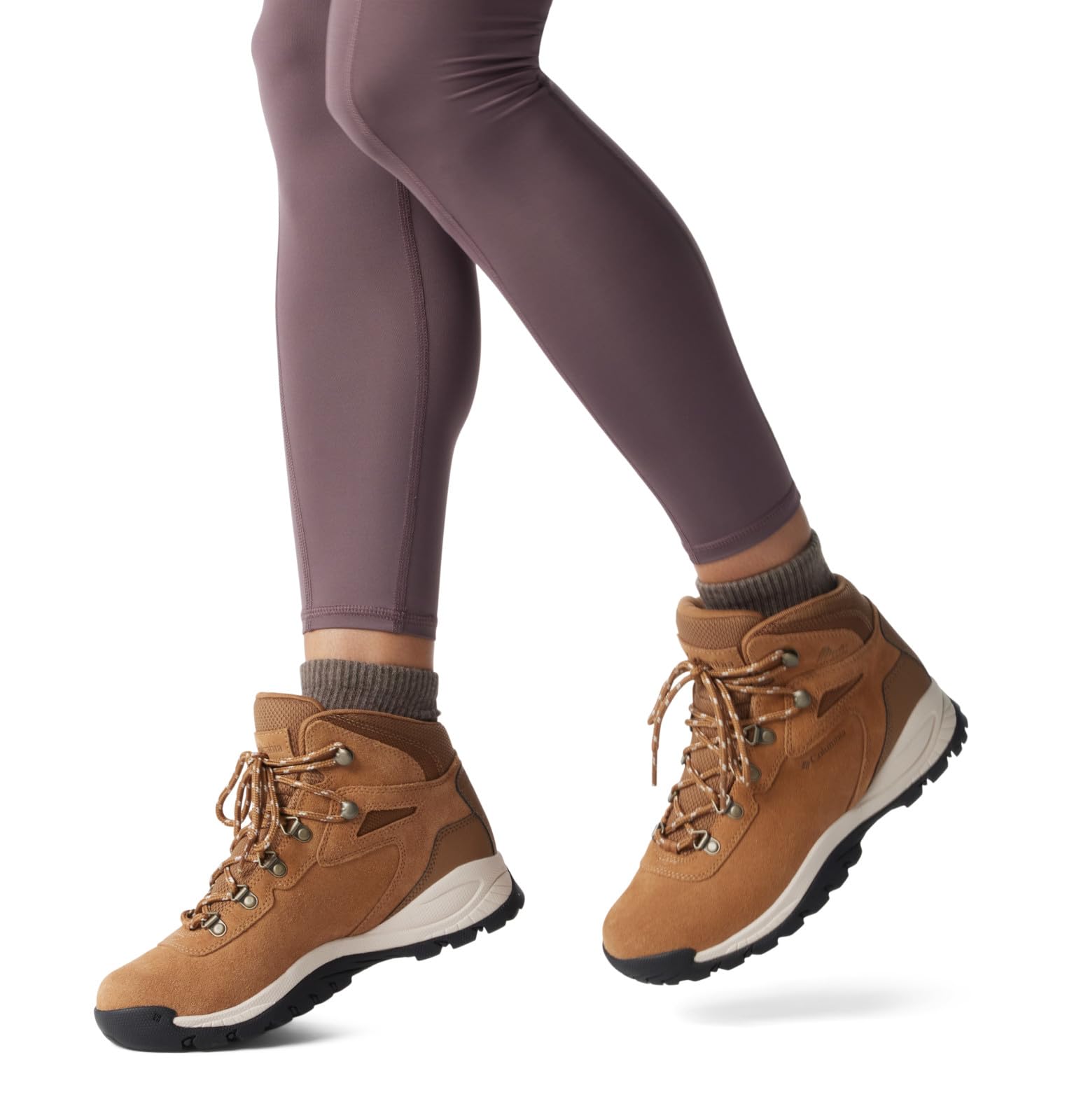 Columbia womens Newton Ridge Plus Waterproof Amped