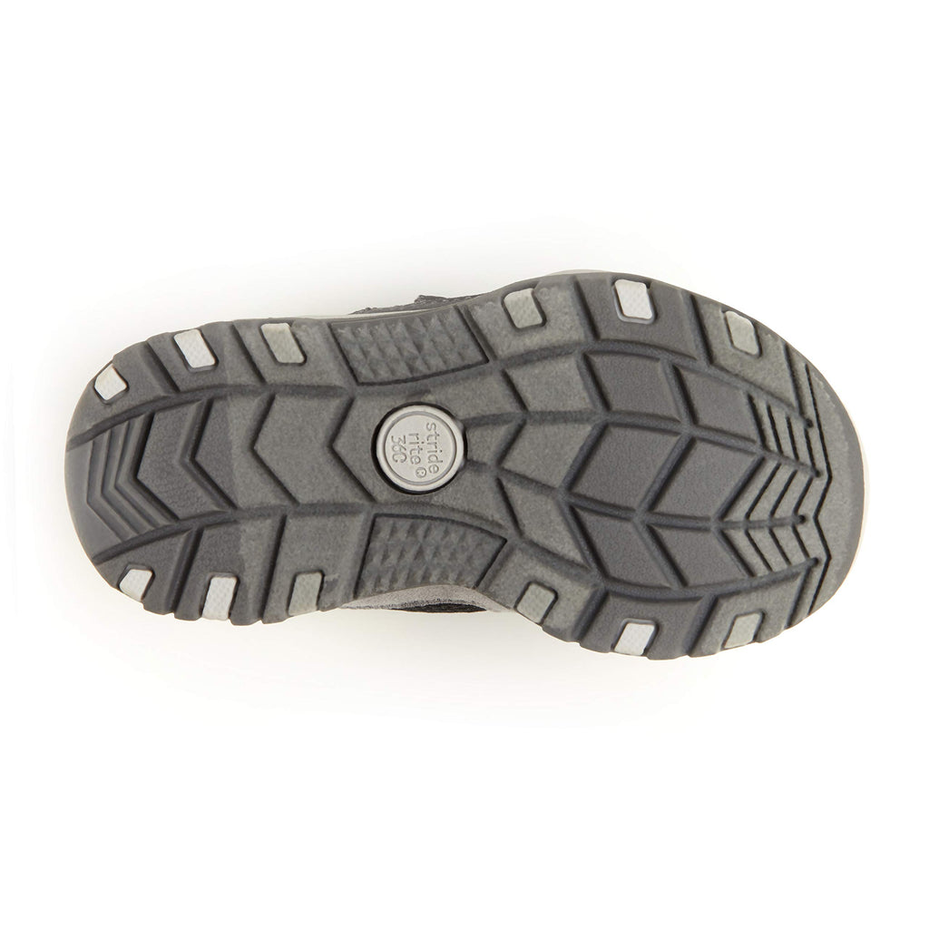 Stride Rite Kids' Artin 2.0 Athletic Sneaker