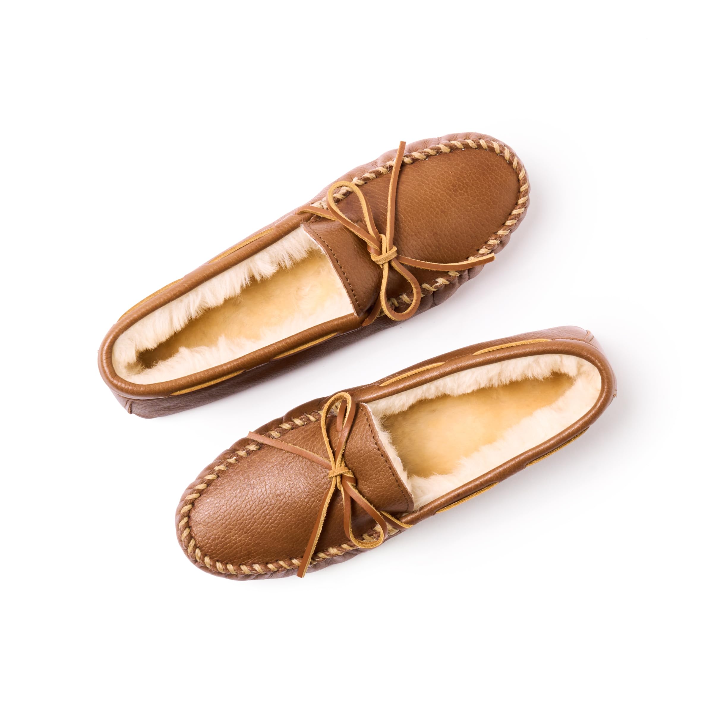 Minnetonka Men's Sheepskin Softsole Moccasin Slipper