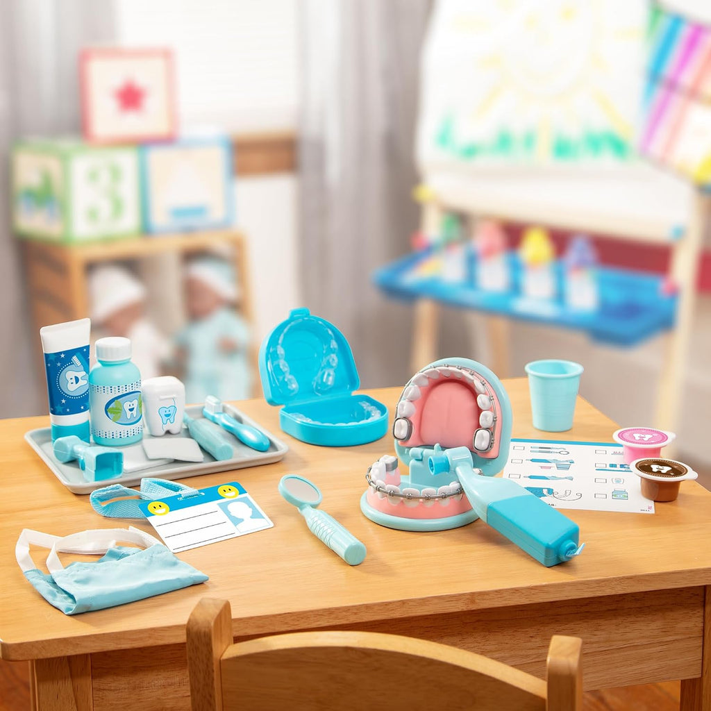 Melissa & Doug Super Smile Dentist Play Set, 25-Piece Dentist Kit with Oversized Teeth, Large Tools & Accessories, Kids Toys for Girls & Boys 3+