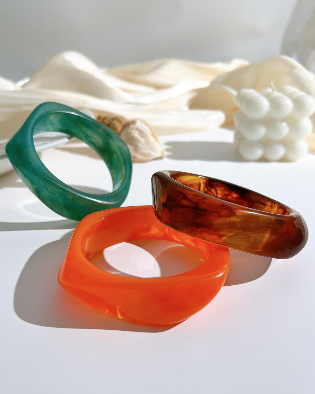 ÌF ME Acrylic Bangles Bracelets for Women, Irregular Acrylic Resin Chunky Bracelets Geometric Fashions Thick Statement bangle Set
