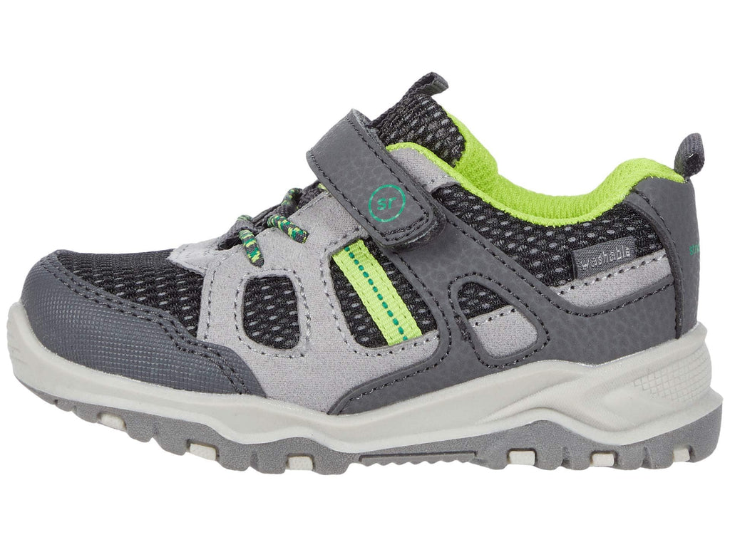 Stride Rite Kids' Artin 2.0 Athletic Sneaker