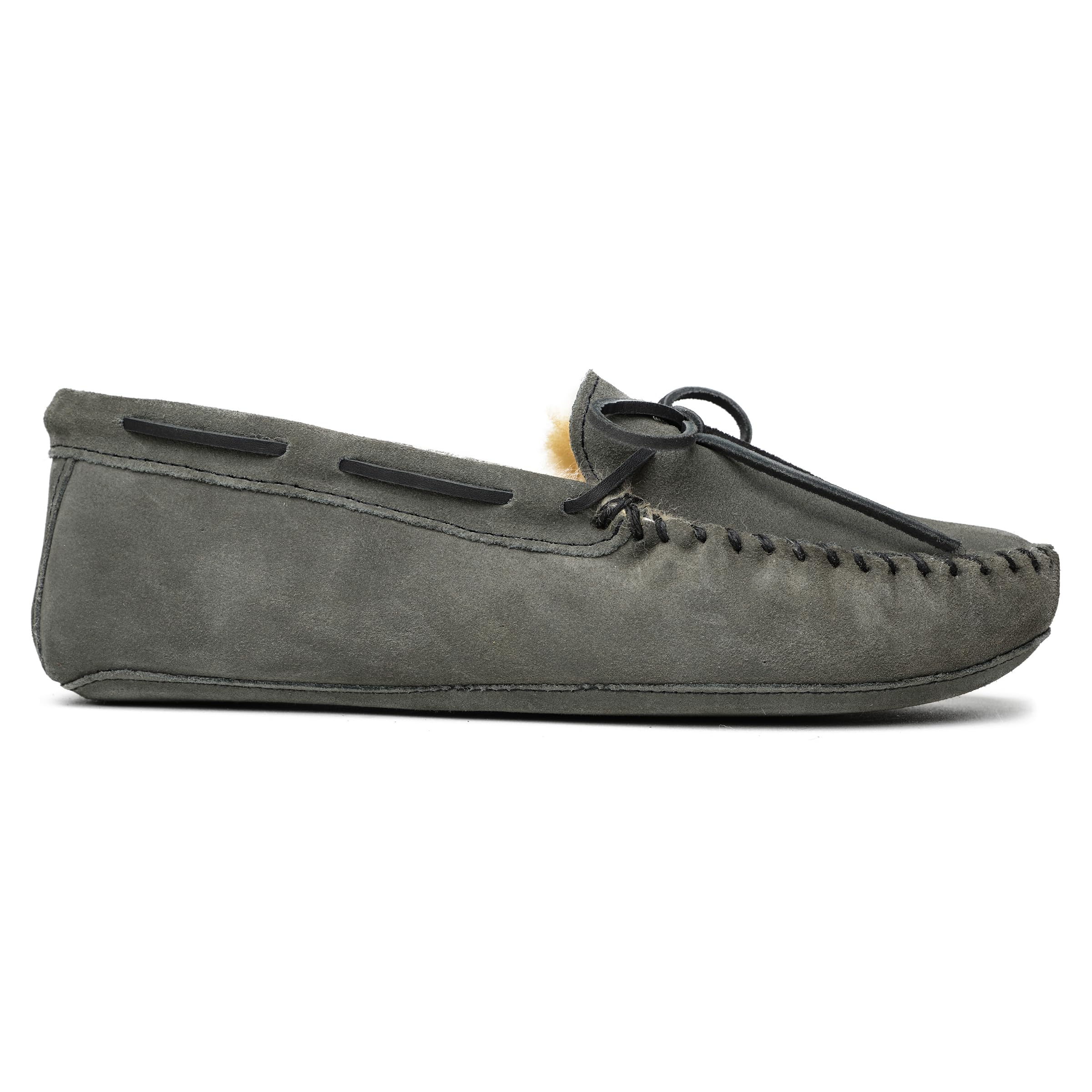 Minnetonka Men's Sheepskin Softsole Moccasin Slipper