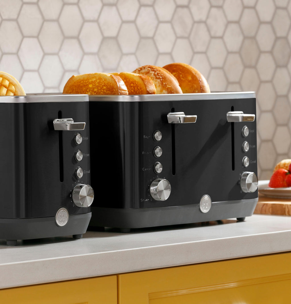 GE 4 Slice Toaster | Extra Wide Slots for Bagels, Breads, Waffles & More | 7 Shade Options | Countertop Kitchen Essentials | 1500 watt, White