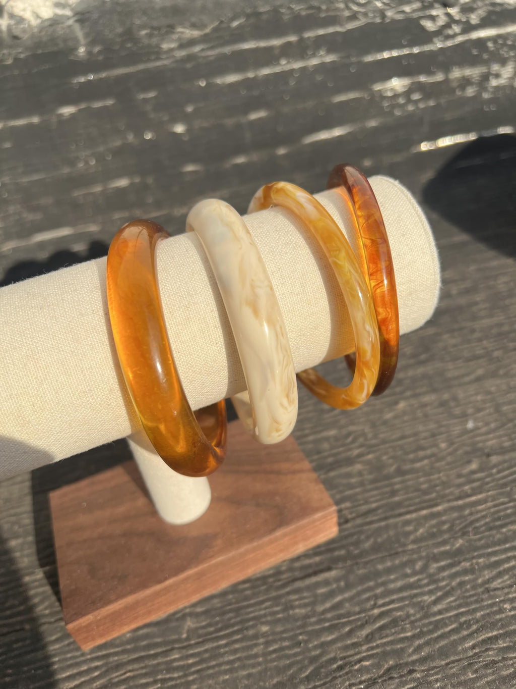 ÌF ME Acrylic Bangles Bracelets for Women, Irregular Acrylic Resin Chunky Bracelets Geometric Fashions Thick Statement bangle Set