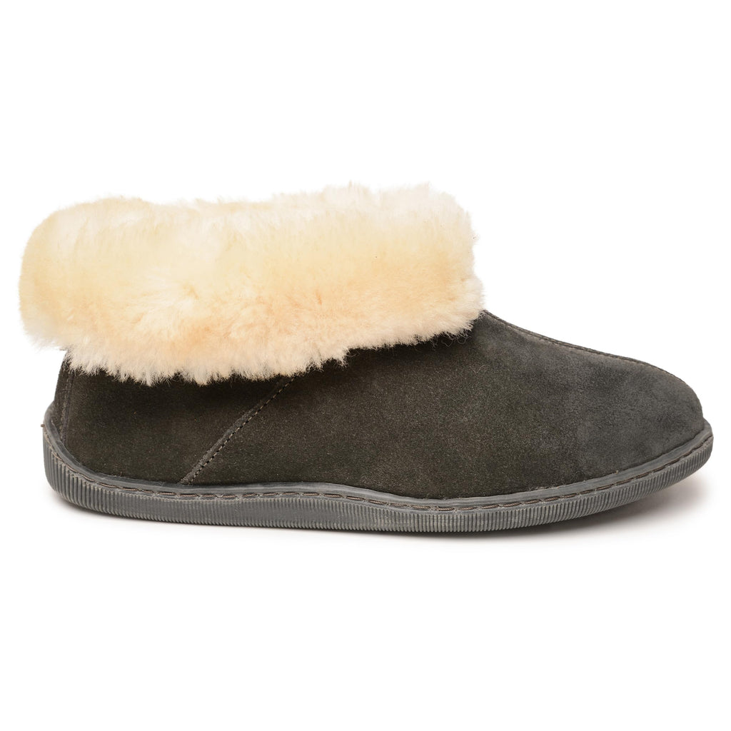 Minnetonka Men's Sheepskin Ankle Boots