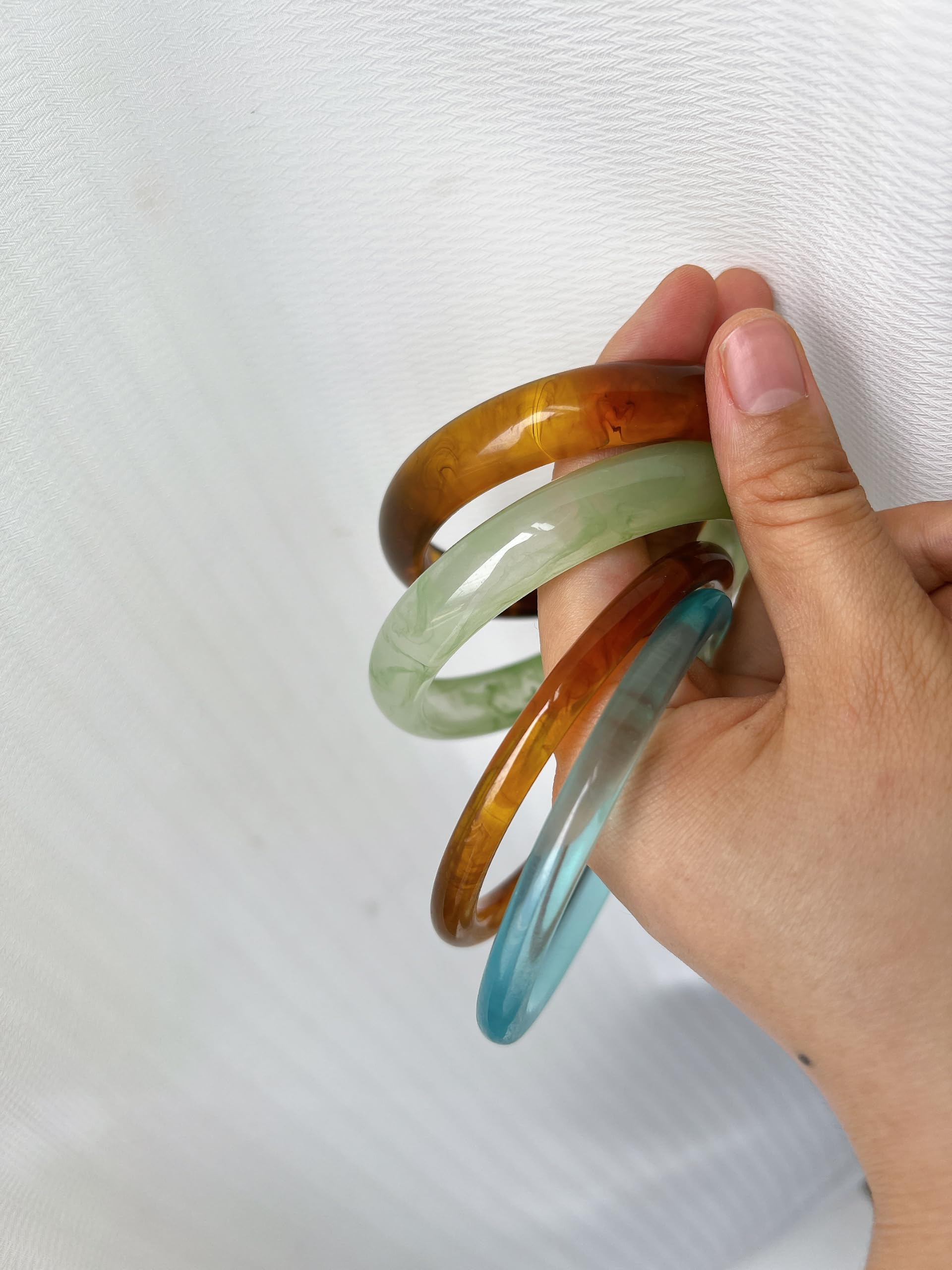 ÌF ME Acrylic Bangles Bracelets for Women, Irregular Acrylic Resin Chunky Bracelets Geometric Fashions Thick Statement bangle Set