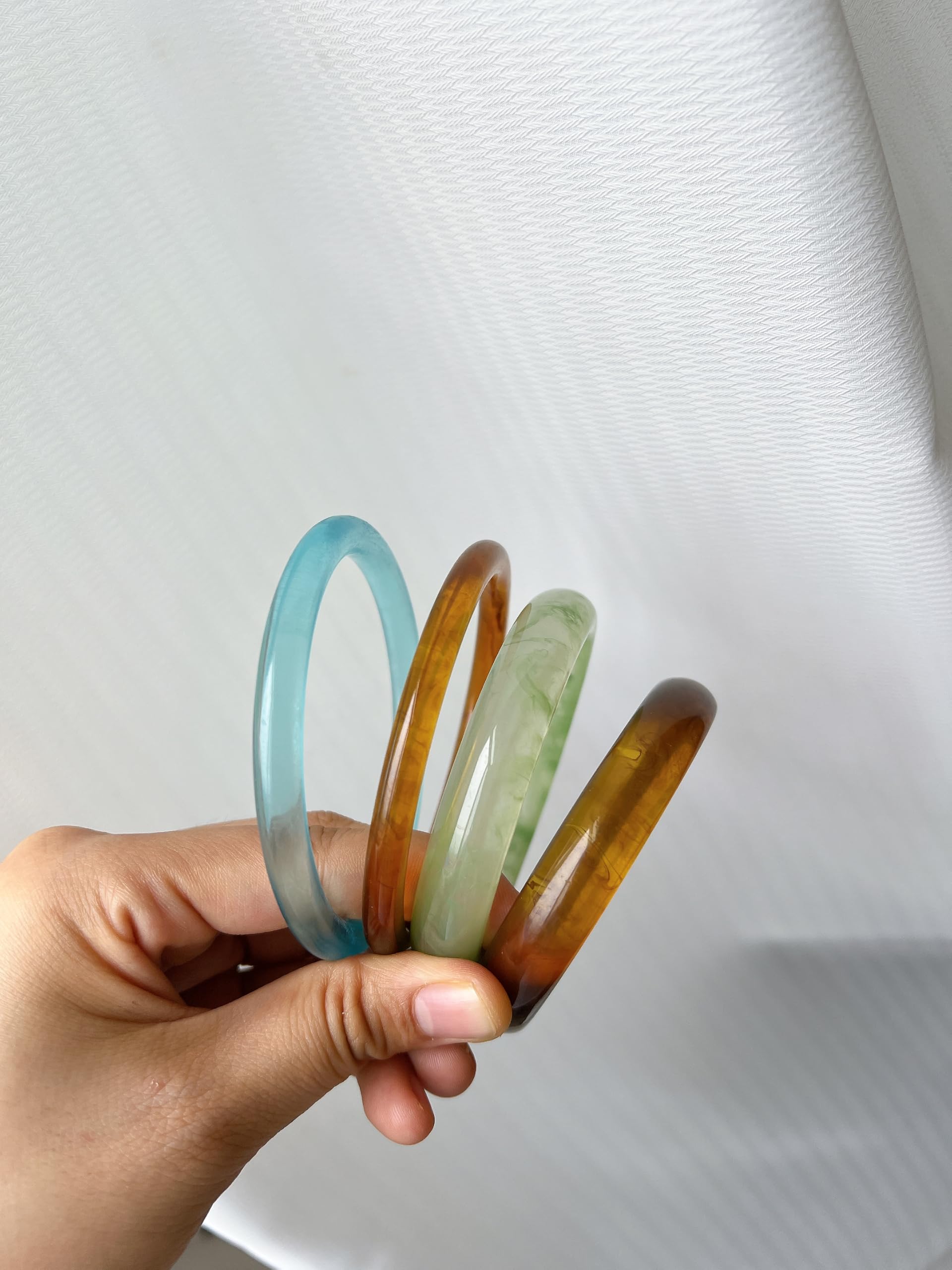 ÌF ME Acrylic Bangles Bracelets for Women, Irregular Acrylic Resin Chunky Bracelets Geometric Fashions Thick Statement bangle Set